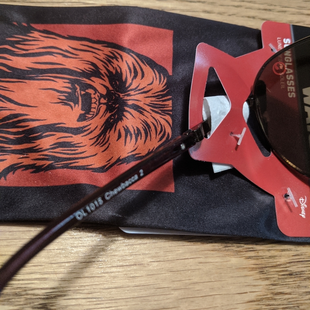 Star Wars Adult Aviator Sunglasses Chewbacca New - Picture 6 of 6